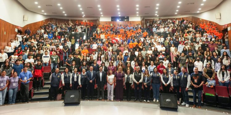 Cultura, parte esencial de la formación integral del estudiantado: Yarabí Ávila