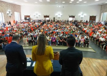 Vamos a respaldar su futuro laboral en la UMSNH, señala Yarabí Ávila ante docentes; las y los profesores reconocen que se dignifique su labor