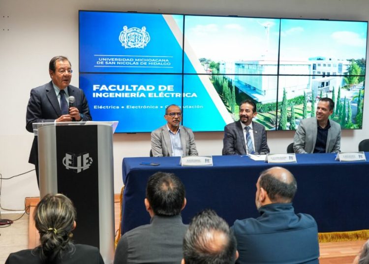 Histórico, totalidad de programas de licenciatura de la FIE de la UMSNH buscan su reacreditación internacional
