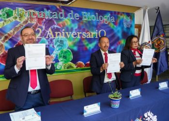 Facultad de Biología celebra aniversario con la reacreditación de su Licenciatura