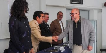 Facultad de Ciencias Físico Matemáticas celebra su 57 aniversario con la reacreditación de su licenciatura por cinco años  