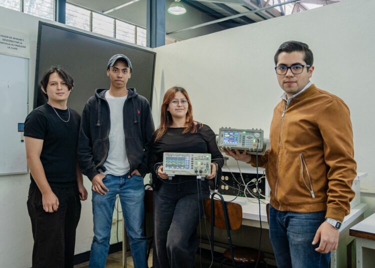 Pertinencia y calidad educativa sellos de la Licenciatura en Ingeniería Electrónica de la UMSNH