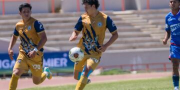 Atlético Morelia-UMSNH Varonil toma ventaja en la serie ante Cimarrones
