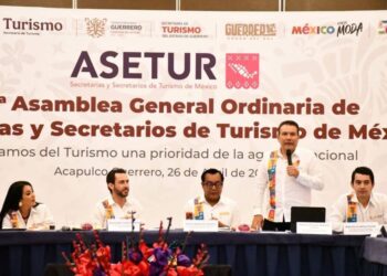 Nombran a Roberto Monroy como presidente nacional de la Asetur