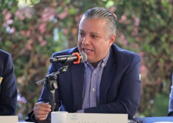 UMSNH cuenta con presupuesto histórico por parte del Gobierno de Michoacán: Luis Navarro