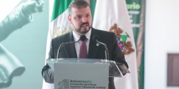 Raúl Zepeda llama al diálogo y ofrece intermediación para resolver huelga en la UMSNH