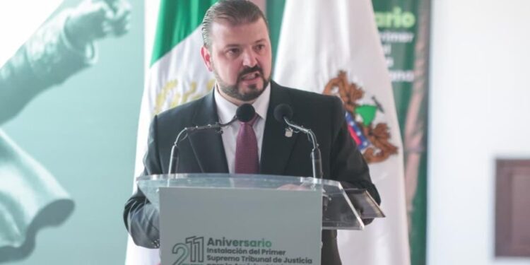 Raúl Zepeda llama al diálogo y ofrece intermediación para resolver huelga en la UMSNH