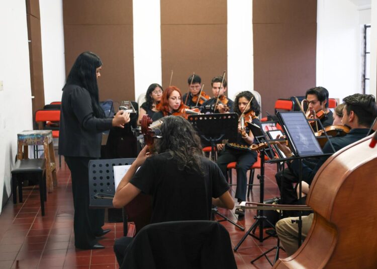 Altos estándares de calidad caracterizan a la licenciatura en música de la UMSNH; obtiene reacreditación