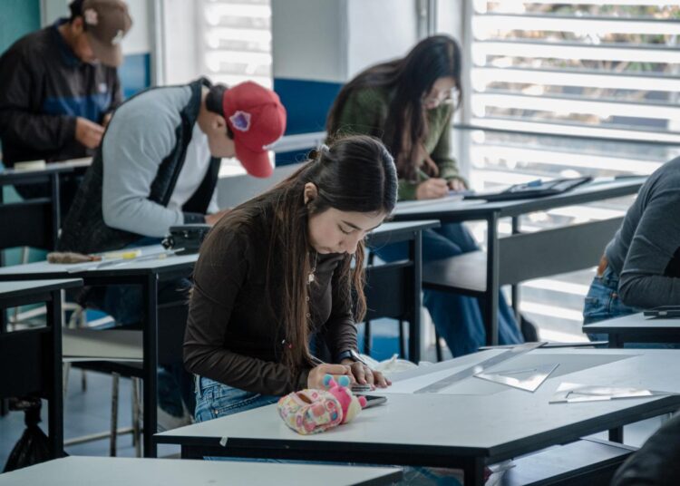Si te gusta la creatividad y la conciencia social, puedes estudiar Arquitectura en la UMSNH