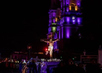 Descubre las procesiones del silencio más emblemáticas de Michoacán