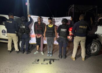 Tras enfrentamiento, detiene Guardia Civil a 2 hombres armados en Cuitzeo