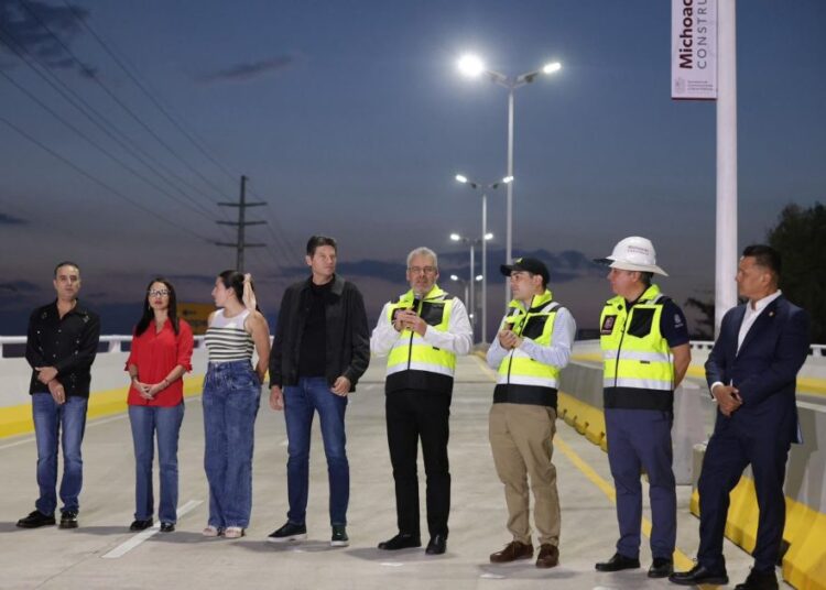 ¡Adiós al tráfico! Bedolla abre carriles superiores del puente Independencia