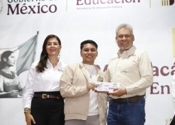Hoy inicia pago de becas para media superior y superior: Gabriela Molina