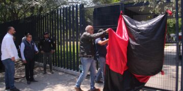 Se efectúa entrega simbólica de edificios de la UMSNH