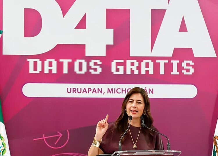 D4TA, la herramienta que derriba barreras educativas en Michoacán: Gabriela Molina