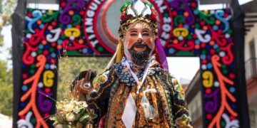 Música, color y tradición: Así se vivió el espectacular desfile del Tianguis Domingo de Ramos