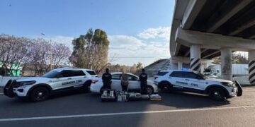 Aseguran Guardianes del Camino 5 maletas con 65 kilos de mariguana en la Autopista de Occidente: SSP