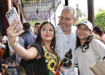 Uruapan al 100% en ocupación hotelera durante el Tianguis Artesanal de Domingo de Ramos: Bedolla