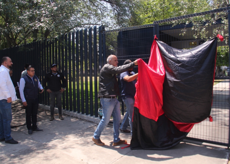 SE EFECTÚA ENTREGA SIMBÓLICA DE EDIFICIOS DE LA UMSNH