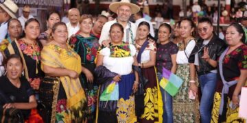 Comunidades indígenas con autogobierno ya cuentan con 22 Centros Libre: Bedolla