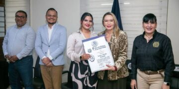 ¡EGRESADO NICOLAITA OBTÉN TU TÍTULO!, PUEDES REALIZAR EL TRÁMITE EN LÍNEA