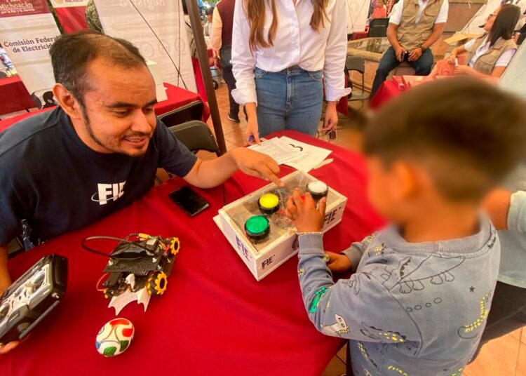 UMSNH contribuye a la reconstrucción del tejido social en las comunidades michoacanas