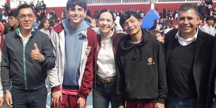 Más de 500 planteles de bachillerato en Michoacán con pase automático