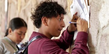 ¡Que no se te pase! Mañana inicia la entrega de fichas para Escuelas Normales