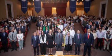Universidades, vitales en el fortalecimiento de la democracia mexicana; Gilberto Bátiz y Yarabí Ávila inaugurán seminario