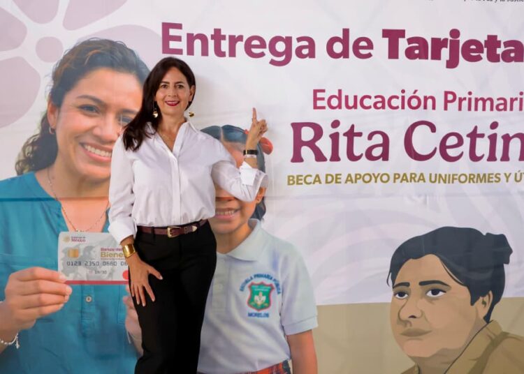Arranca entrega de tarjetas de becas Rita Cetina: Gabriela Molina