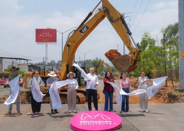 Arranca Bedolla tercera etapa de la rehabilitación del Paseo de la Revolución en Uruapan