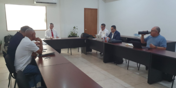 CONTINÚAN MESAS DE TRABAJO ENTRE UMSNH Y SUEUM