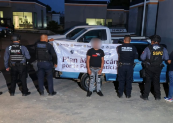 Recuperan 3 vehículos robados en Michoacán