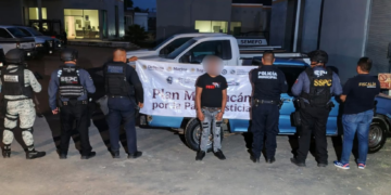 Recuperan 3 vehículos robados en Michoacán