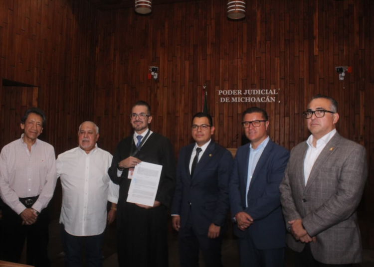 PRÓXIMO LUNES, REGRESO A CLASES EN LA UMSNH; CONCLUYE HUELGA
