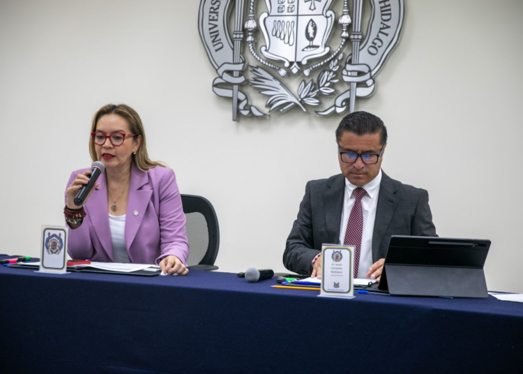 CONTINÚA TRABAJO EN EQUIPO EN FAVOR DE LA UMSNH; YARABÍ ÁVILA PRESIDE SESIÓN DE CONSEJO UNIVERSITARIO