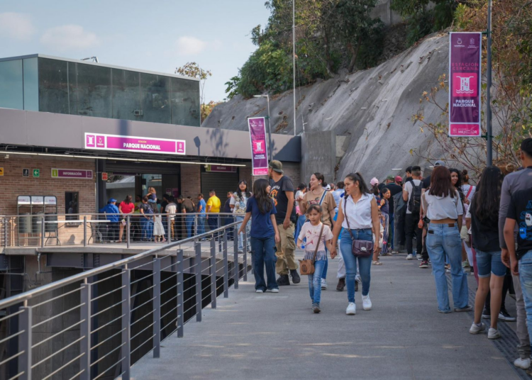 Teleférico de Uruapan transforma la forma de moverse y convivir en la ciudad: Gladyz Butanda