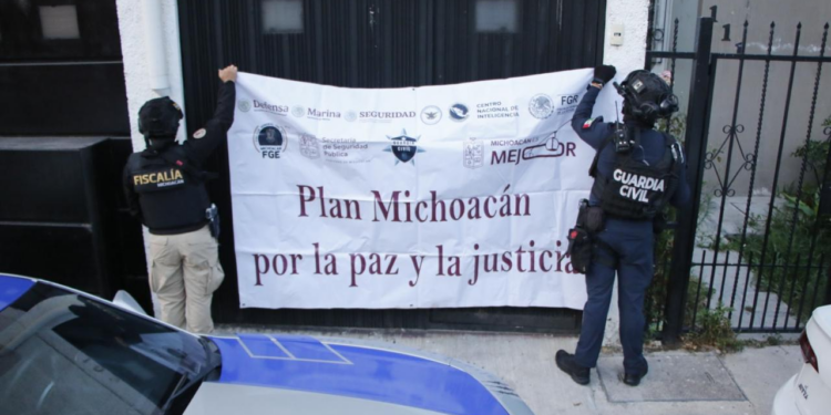 Catean casa en Villas del Real, Morelia