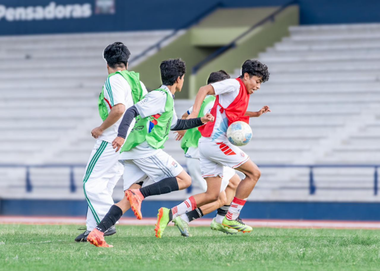 ATLÉTICO MORELIA-UMSNH TE INVITA A FORMAR PARTE DEL EQUIPO DE TERCERA DIVISIÓN