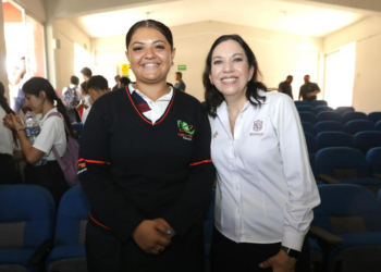 Estudiantes aún pueden registrarse para ingresar al bachillerato en Michoacán