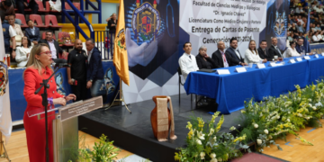 A PONER SUS CONOCIMIENTOS AL SERVICIO DE LAS PERSONAS QUE MÁS LO NECESITAN, CONVOCA YARABÍ ÁVILA A EGRESADAS Y EGRESADOS COMO MÉDICOS CIRUJANOS