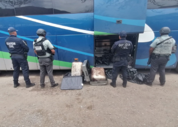 Viajaba con 33 kilos de mota en Michoacán