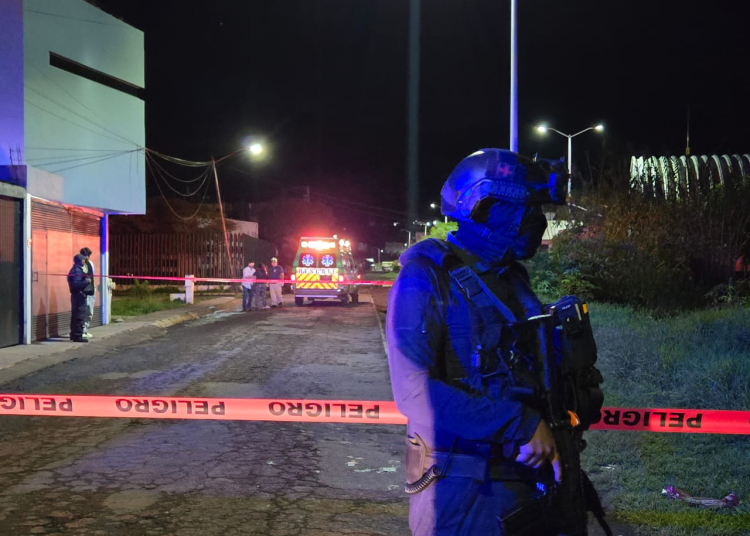 Balean a estudiuante del CBTIS en Zamora