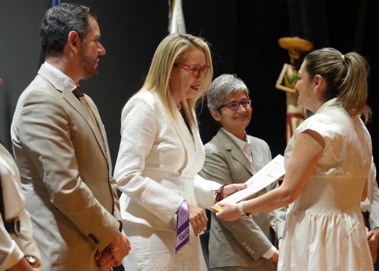 RECONOCER LA DIGNIDAD DE LAS PERSONAS, CONSTITUYE EL PATRIMONIO MÁS IMPORTANTE DE LA UMSNH: YARABÍ ÁVILA