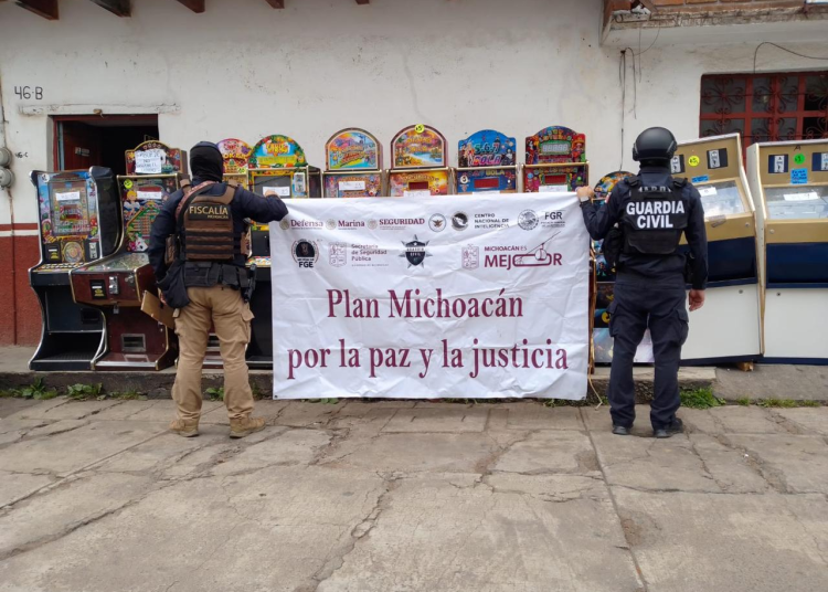 Decomisan maquinas tragamonedas en Villa Madero