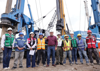 Bedolla supervisa construcción de nuevo hospital del IMSS en Zitácuaro