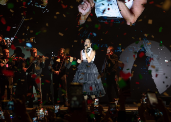 Natalia Jiménez estremece al Palacio del Arte en el cierre de conciertos del Jalo Futbolero