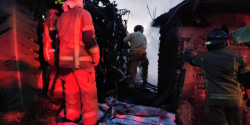 Se incendia casa en Morelia