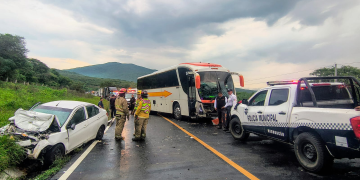 Fuerte choque en Ixtlán