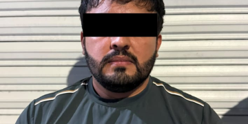 Detienen a sujeto en posesión de varias armas en Apatzingán
